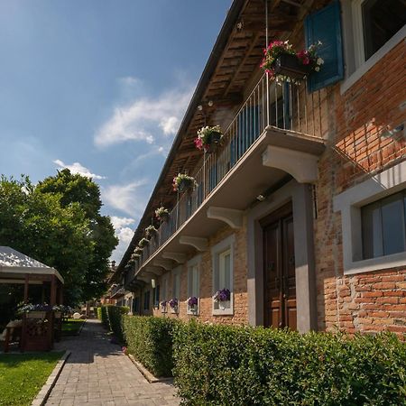 La Madernassa Resort - Casalora Dimora Storica Di Charme Гуарене Экстерьер фото