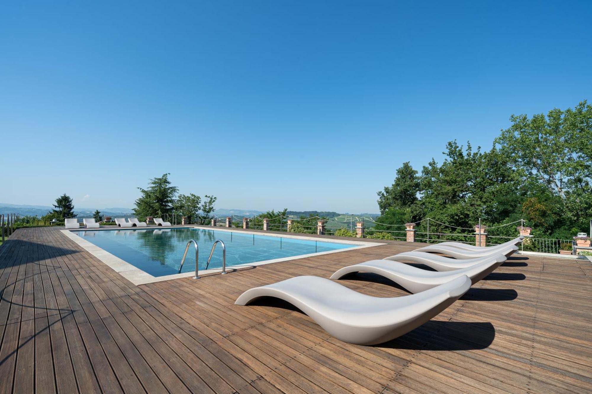 La Madernassa Resort - Casalora Dimora Storica Di Charme Гуарене Экстерьер фото